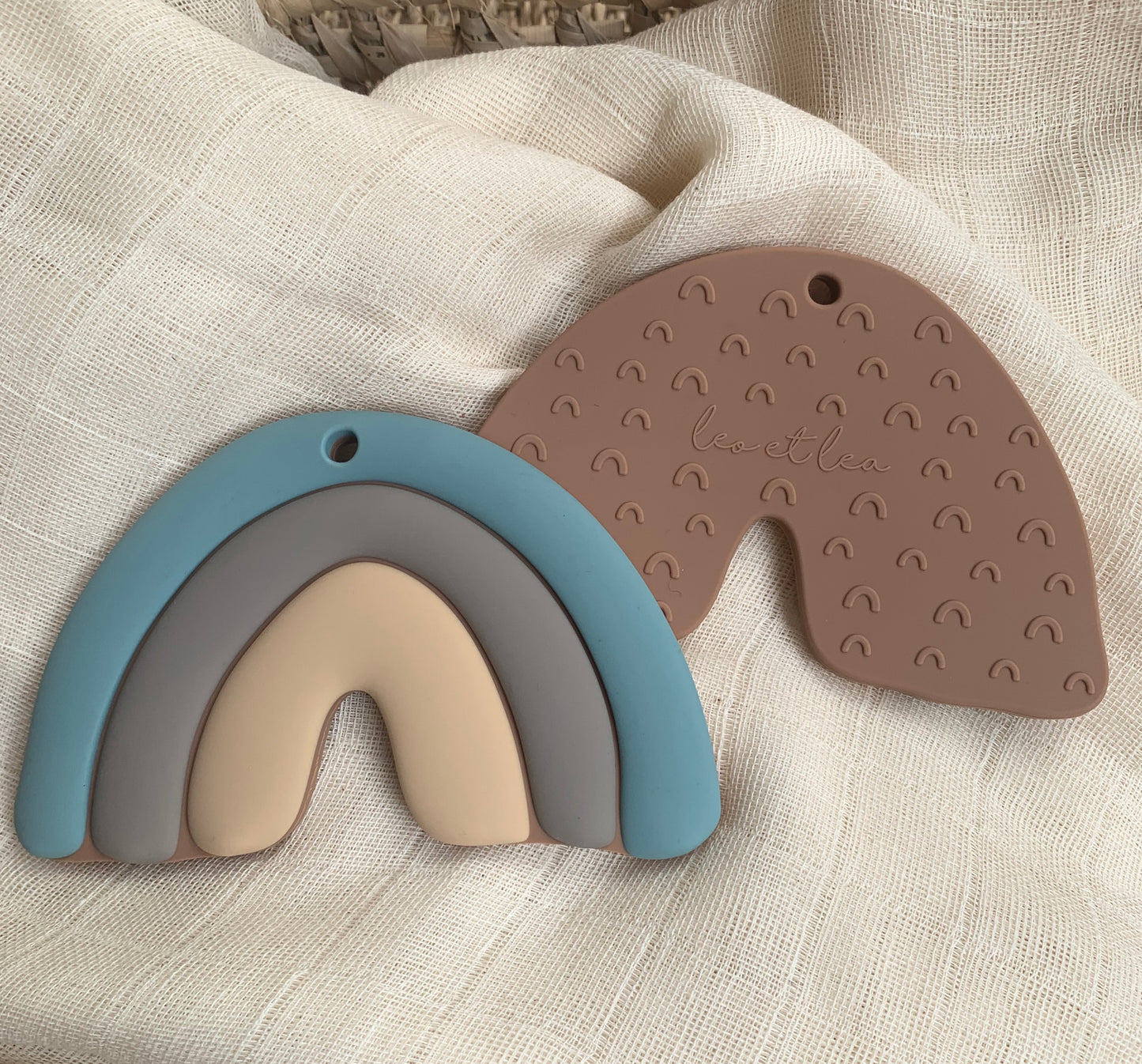 Rainbow Teether, Blue